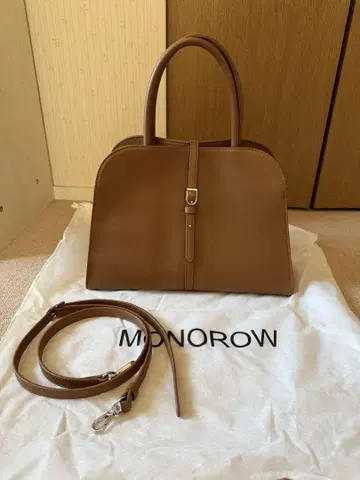 MONOROW 브라운 숄더백