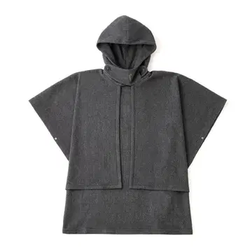 OZworld 착용 VOiCE WIZARD PONCHO COAT