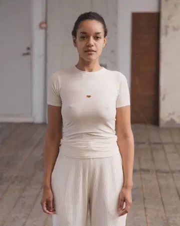 Baserange Heart short sleeve 'UNDYED'