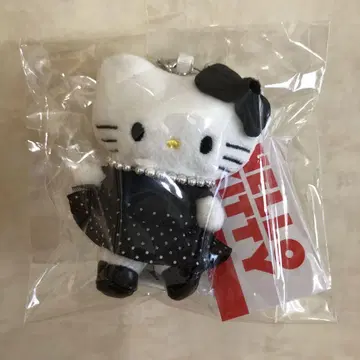 로리즈팜 Me% 토이 키링 드레스 블랙