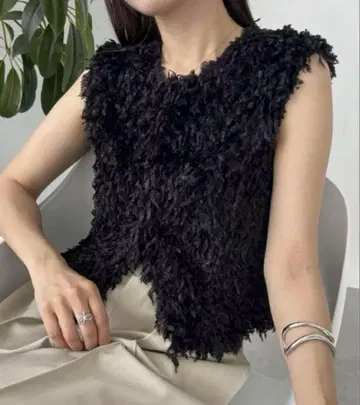 CAPRICIEUX LE'MAGE 프린지 탱크 블랙