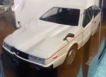 중고 미개봉 자동차 모형 Isuzu Piazza 1981 화이트