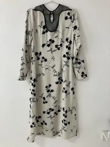 Ameri 2WAY KEILY FLOWER PRINT DRESS