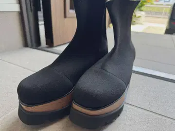 [미사용 새상품] 웨지 삭스 부츠