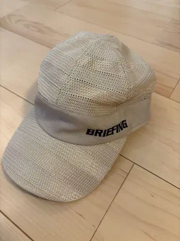 브리핑 스트로우 캡 베이지