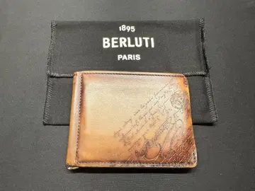 BERLUTI 브라운 가죽 머니클립 보관 포함
