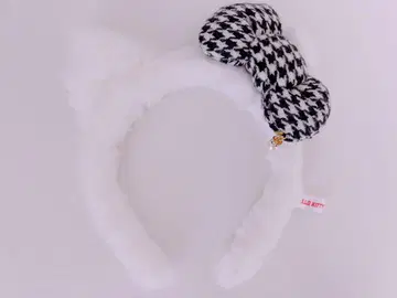 HELLO KITTY 산리오 퓨로랜드 머리띠 키티