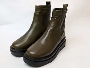 어반 리서치 트랙솔 스트레치 부츠