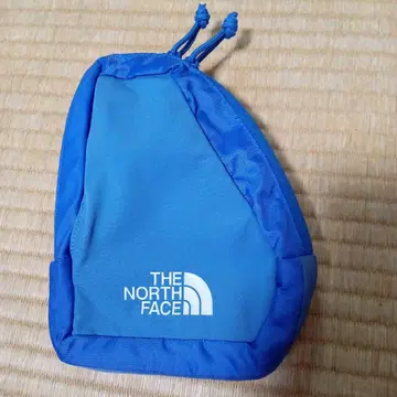 THE NORTH FACE 파란색 삼각형 파우치