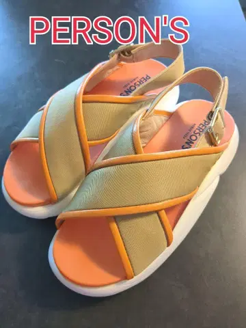 PERSON'S 크로스 스트랩 샌들