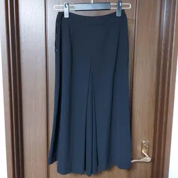 쿨 카레앙 블랙 큐롯 플레어