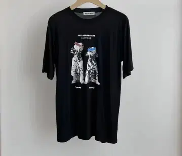 MUCH MORE 티셔츠 개 프린트