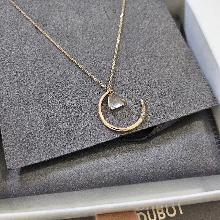 【Didier Dubot】Miss. Doux Gold Necklace Miss. Doux Gold Necklace