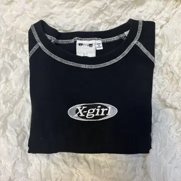 X-girl 블랙 치비 티셔츠