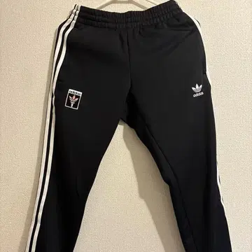 adidas 스웨트 팬츠