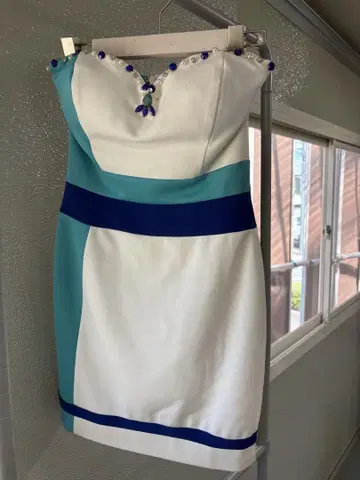 ROBE de FLEURS 오프숄더 드레스