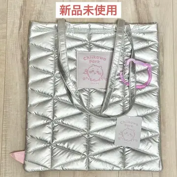 치이카와 파크 한정판 퀼팅 토트백 실버 미사용 새상품