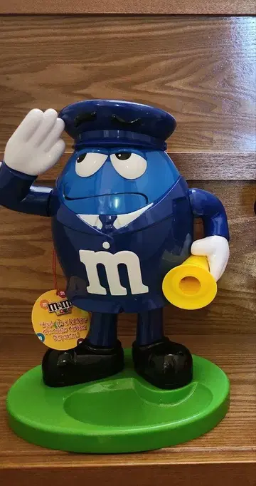 M&M's 경찰관 파란색 캐릭터 피규어
