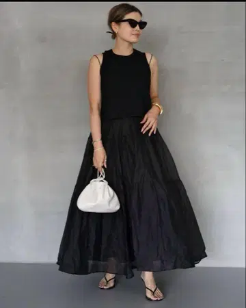 [ MARILYN MOON/마릴린 문 ] dramatic skirt