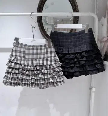 체크 무늬 프릴 미니 스커트