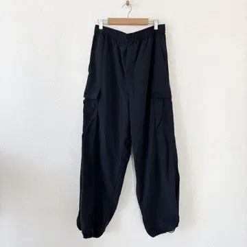새상품급 UNFILO 카고 팬츠 블랙 XL