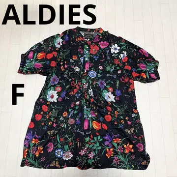 유159 ALDIES 반팔 꽃무늬 원피스 무릎 기장 하프 버튼 F