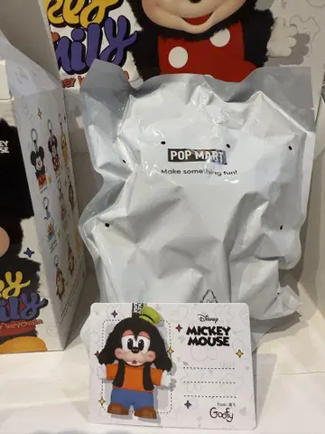 POPMART 팝마트 미키 패밀리 구피