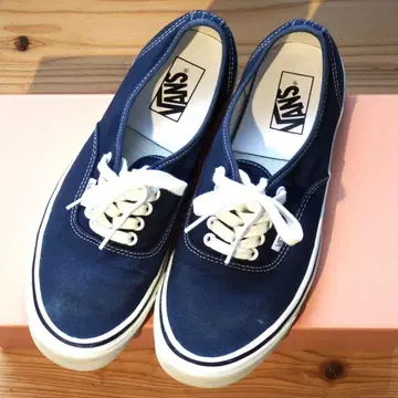 반스 애너하임 오센틱 27.5cm US9.5 네이비