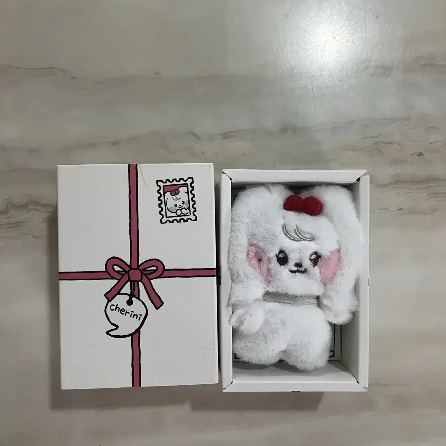 アイドル IVE minini cherini IVE | 아이브 Ive minive Cherini on Bunjang Global Site.