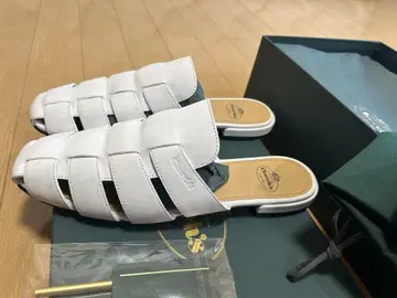 Church's 화이트 가죽 뮬 샌들 Church's 36.5