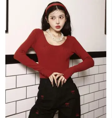 택 포함 새상품 Darich 다리치 백 오픈 니트탑
