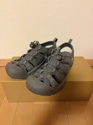 [ 27cm 새상품급 ] KEEN NEWPORT H2 킨 뉴포트 샌들