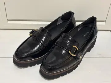 [ SALE ] RANDA 우천 겸용 스퀘어토 로퍼 신발 23.5 M