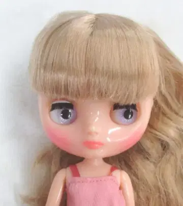타카라토미 미디 브라이스 멜라니 유비크 걸 오다니 미유키 콜라보