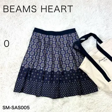 컨디션 최상 BEAMS HEART 기하학 패턴 반다나 패턴 미니 스커트