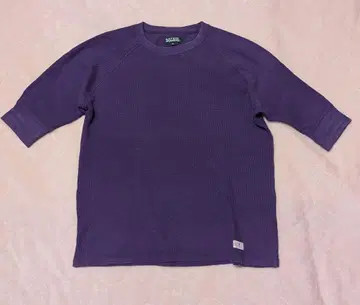 DELUXE 티셔츠 M 사이즈