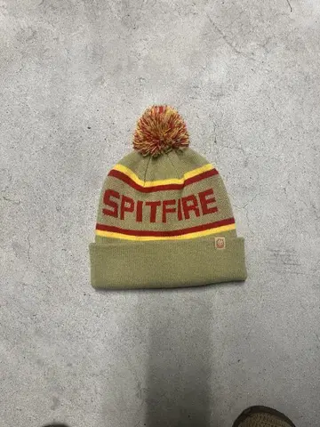SPITFIRE 니트 모자 폼폼 포함 카키