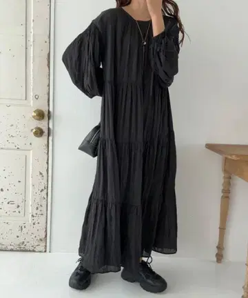 [새상품급] LAUIR 와셔 티어드 볼륨 원피스