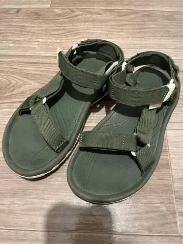 Teva TEVA 카키 그린 샌들