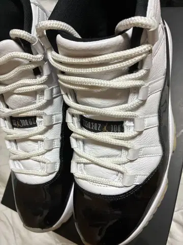 AJ11 그라디튜드 [새상품급]