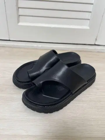 블랙 플립플랍 23.5~24cm