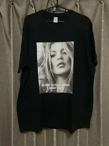 [새상품] 케이트 모스 kate Moss 티셔츠 사이즈 XL