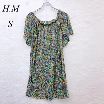 e4965 H&M 꽃무늬 반팔 원피스 S 화이트 베이스 프릴 넥 실루엣