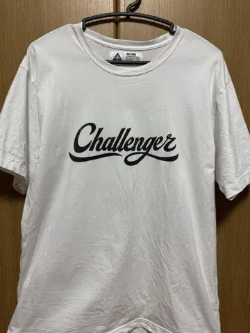 Challenger 화이트 티셔츠