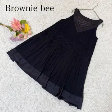 브라우니비 슬리브리스 튜닉 플리츠 A라인 블랙 블랙 고급