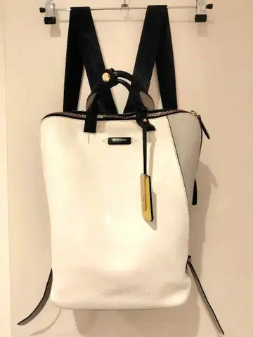 PELLE BORSA 페레보르사 백팩