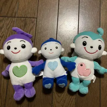 프리쿠다짱 2명과 토코토코짱 1명  프리모푸엘 반다이
