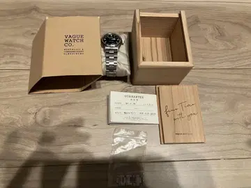 VagueWatch everyone Time Traveler 시계