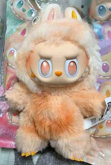 러브 에너지 labubu energy 행복 HAPPINESS