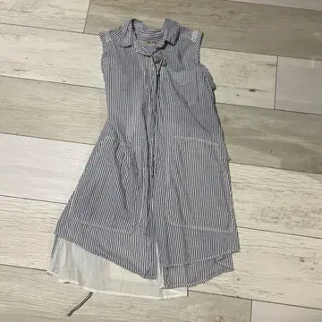 BLANC basque 스트라이프 슬리브리스 튜닉